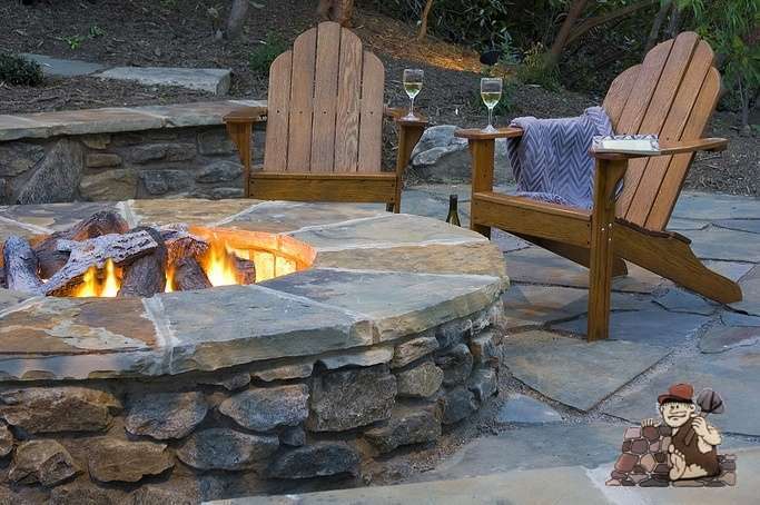 The Benefits of an Outdoor Fire Pit