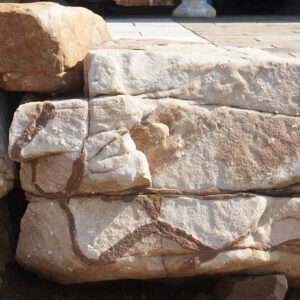 Fieldstone Weathered Boulders