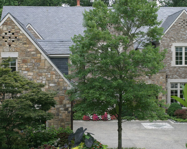 Ashlar Squared Fieldstone & Squared Sequatchie Gray Flagstone - Image 2